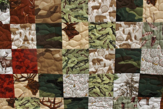 Baby boy deer hunter quilt Toddler bedding Rustic lodge style blanket Heirloom quilt Woodland animals theme nursery Baby shower gift