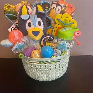 Deluxe Character Preschooler Bluey Easter Basket - Pre-filled