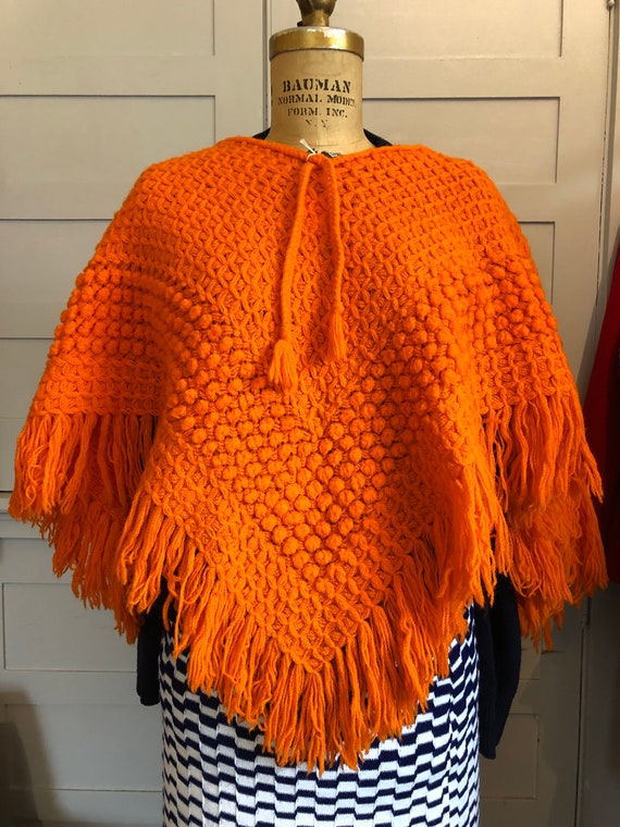 Vintage 1970s poncho hand knit - image 1