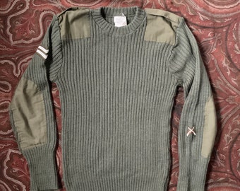 1970s military knit sweater