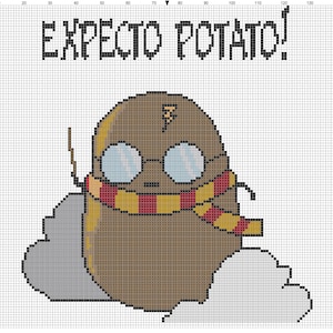 Puede incluir: Un patrón de punto de cruz de pixel art de una patata vestida como Harry Potter, con una cicatriz de rayo, gafas y una bufanda de Gryffindor. El texto "Expecto Patronum!" está por encima de la patata.