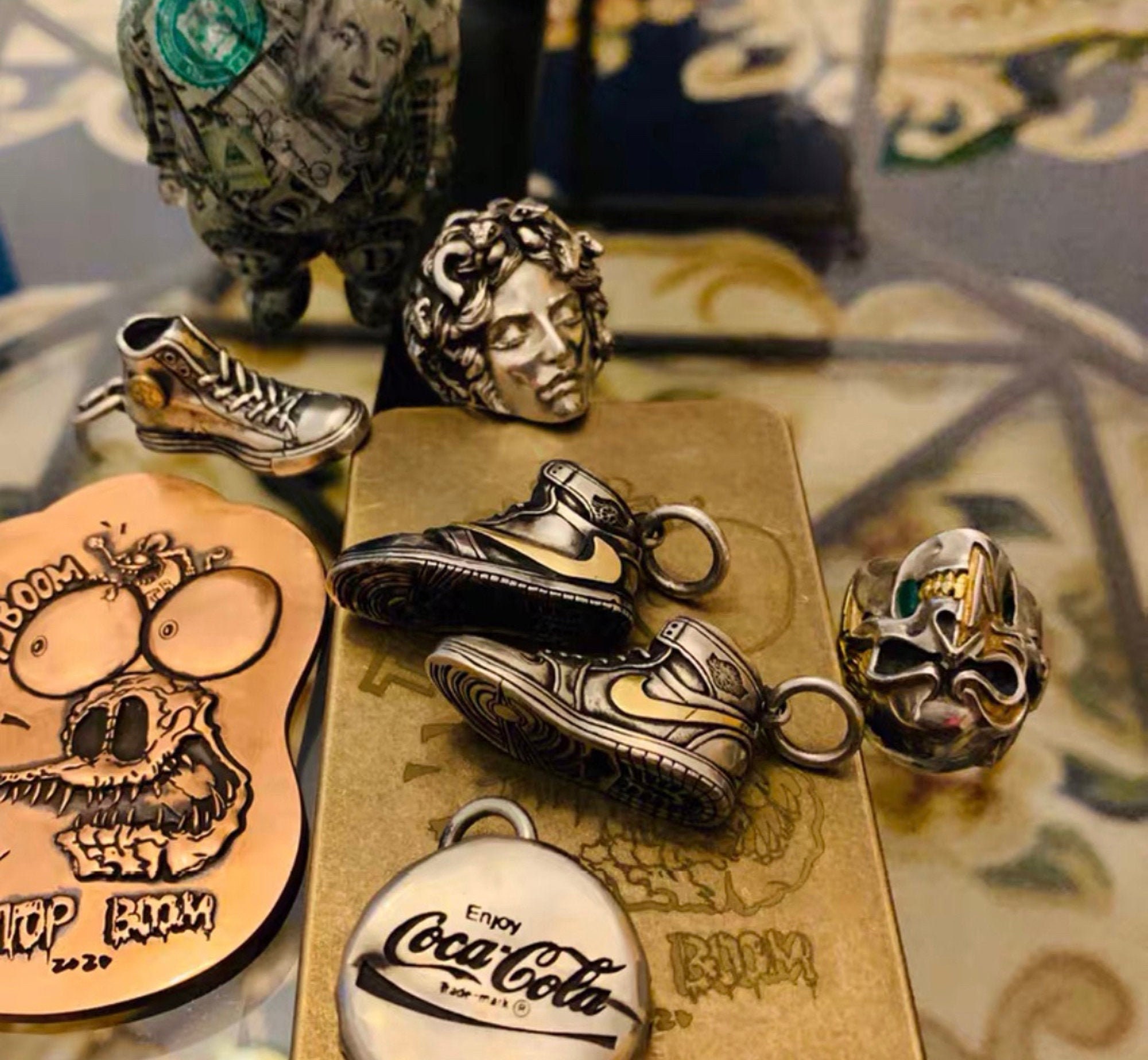 Gold sneaker pendant sale