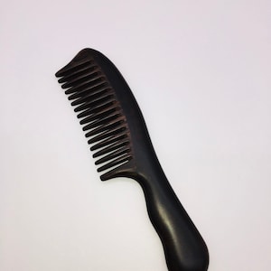 Natural Anti-Static Sandalwood Scent Natural Hair Detangler Wooden Comb With Ripple Shape Handle (Black Sandalwood Wide Tooth)