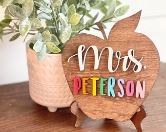 Personalized Desktop Teacher Apple Sign - Mini Apple Sign for Teachers - Gifts for Teachers - Teacher Desk Sign Personalized - Teacher Gift