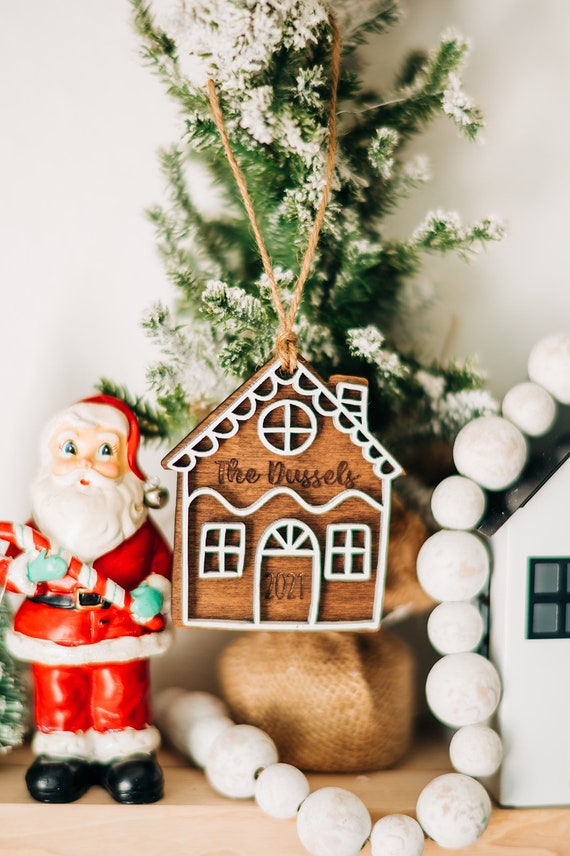 Gingerbread Ornaments, Round Plastic Ornaments, Christmas