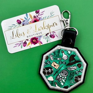 Snake house themed keychain