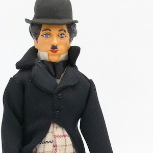 Vintage Peggy Nisbet Charlie Chaplin &#39;The Little Tramp&#39; Figurine Doll