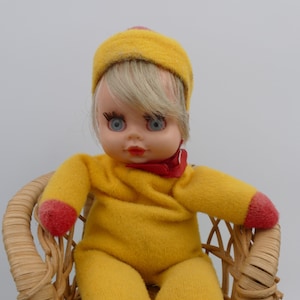 Vintage 1970&#39;s Yellow Red Beanie Baby Doll El Greco Doll