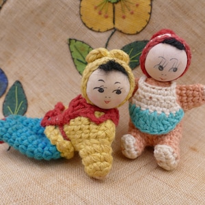1970&#39;s Amigurumi Shanghai China Hand-made Hand-painted Crocheted Button-face Dolls