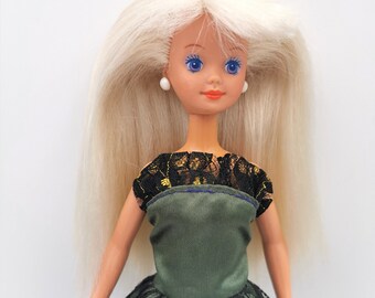 Vintage 1967 Mattel Skipper Doll Original Clothes Barbie's Vintage 1967 Mattel Skipper Doll Original Clothes Barbie's