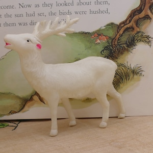 Vintage 1940&#39;s Celluloid Reindeer Animal Figurine