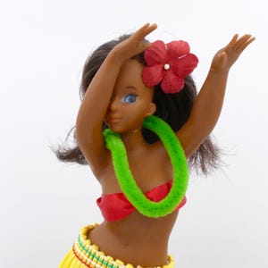 Vintage Hawaiian Hula Girl Hula Dancer Luau Dancer Folk Art Doll
