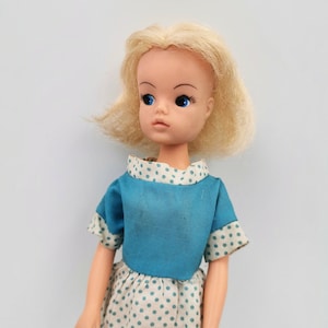 Vintage 1981 Basic Sindy Fashion Doll Pedigree Funtime Dress