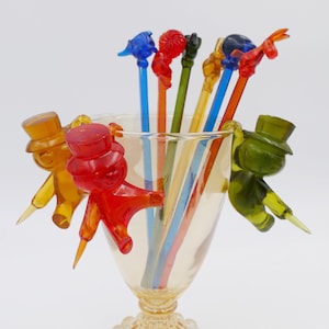 1970&#39;s Lucite Cocktail Dinner Party Accessories Hors d&#39;oeuvre Sticks Swizzle Sticks Cocktail Glass Markers