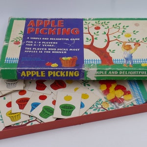 Vintage 1970&#39;s Apple Picking Board Game Original Box Spear&#39;s Games