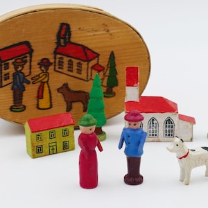 Erzgebirge Miniature Wooden Farm Buildings Figurines Original Storage Box 1950&#39;s