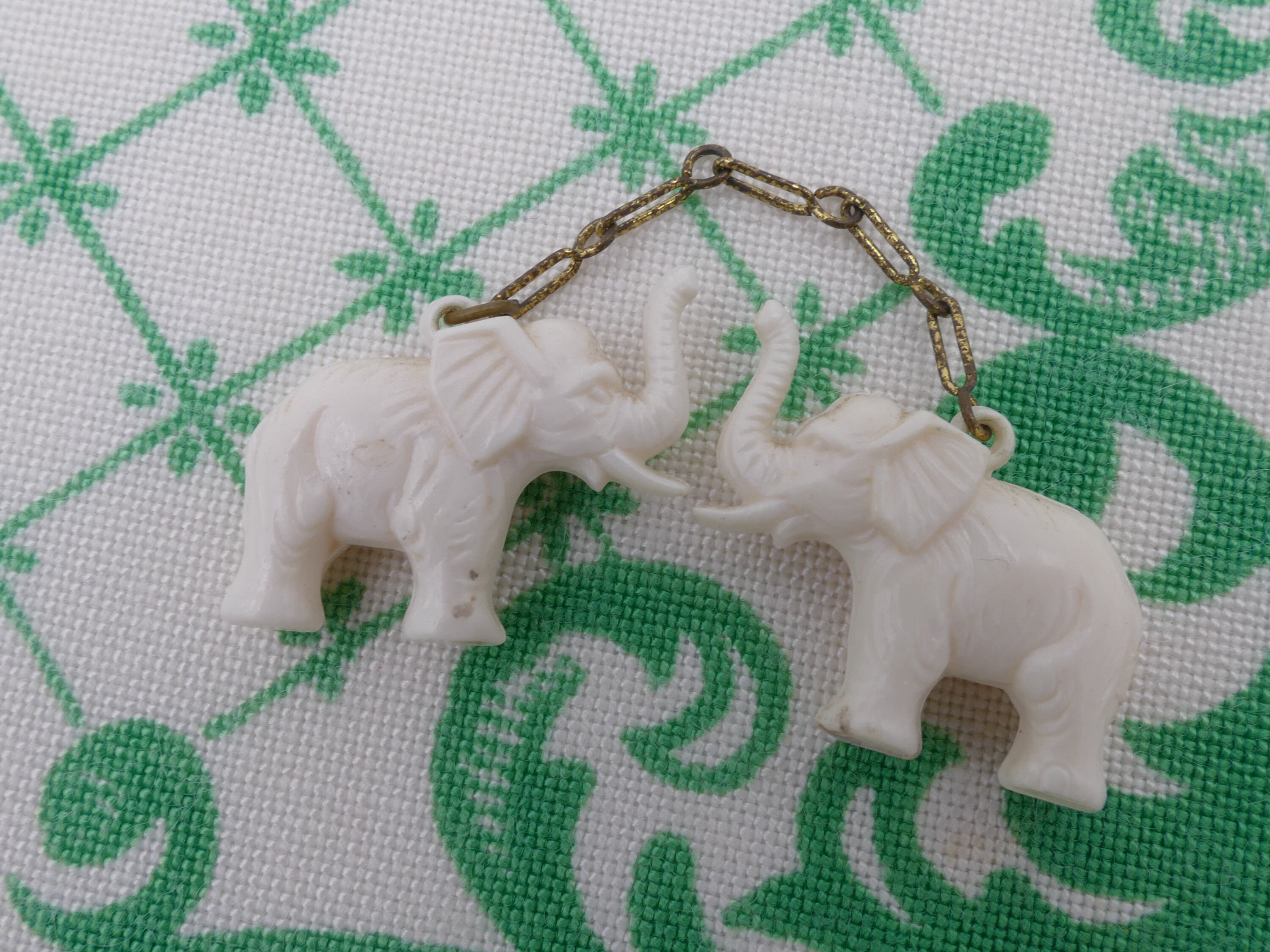 1930年代/1940年代のセルロイドチャーム - Etsy 日本