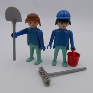 1974 Pair of Playmobil Figurines Accessories Geobra