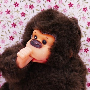 1970&#39;s Collectible SMALL Size Thumb Sucking Gonga Soft Toy