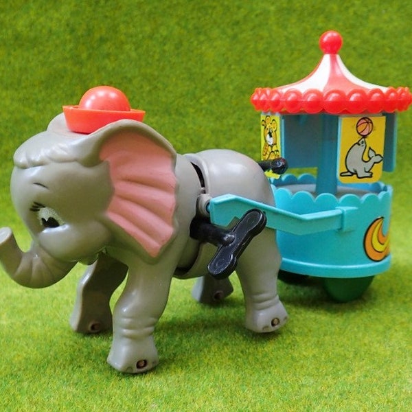 Wind-up 1980's Circus Elephant Circus Carp Novedad Toy Hong Kong