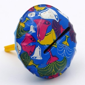 1950&#39;s Tin Litho Toy Rattle Noisemaker