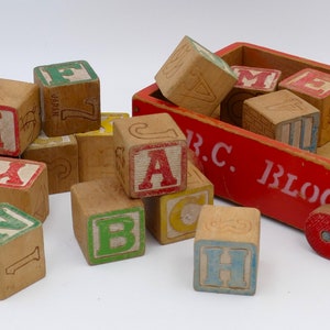 ヴィンテージ ベビー 幼児 木製 ABC アルファベット ビルディング ブロック カート