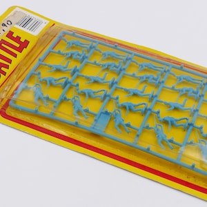 1983 Battle Miniature Plastic Soldier Figurines Novelty Toy Original Packaging