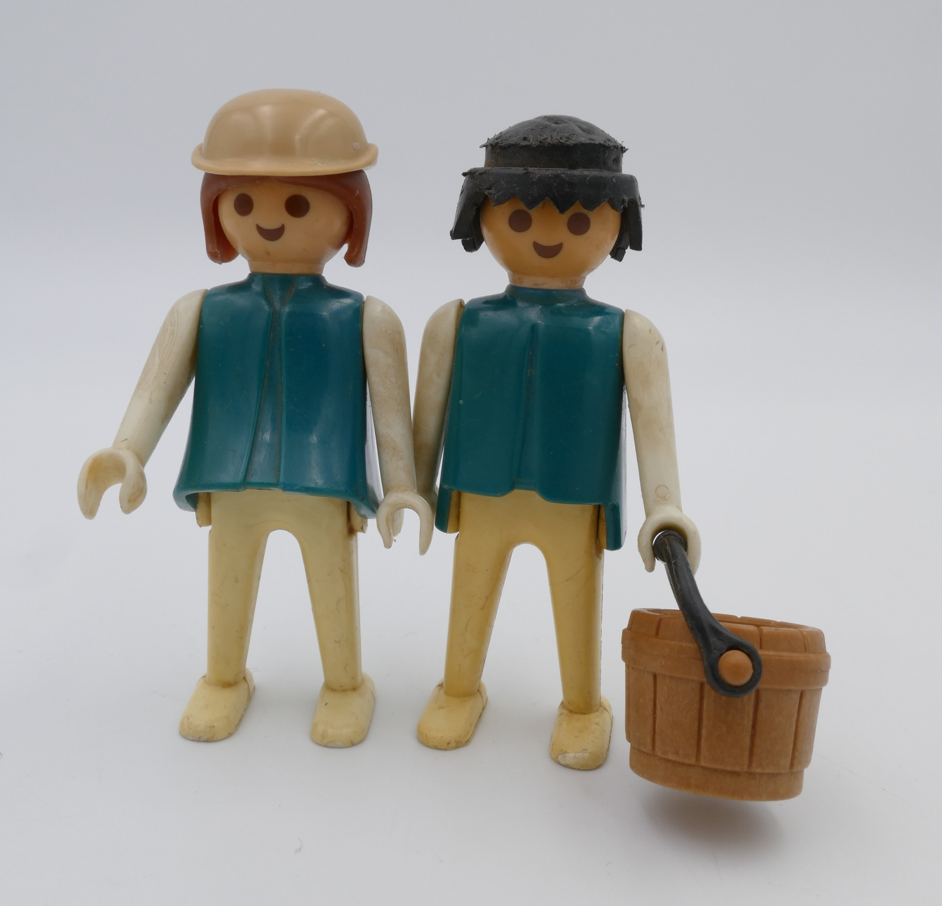 1974 Pair of Playmobil Figurines Geobra - Etsy