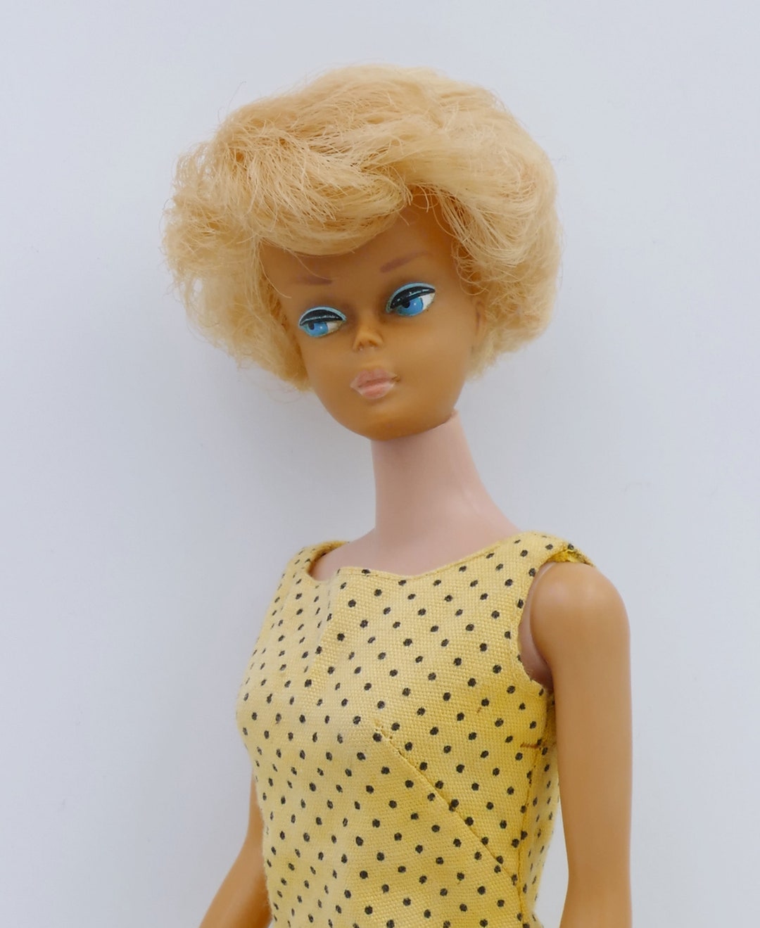 Vintage 1964 Barbie Fashion Doll Lemon Blonde Bubblecut #850