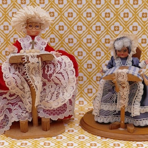Paar vintage Belgium Brussels Bruxelle La Dentelliere Lacemaker Folk Art-poppen