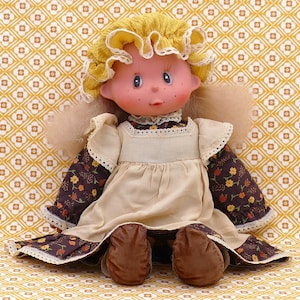 1970&#39;s Vintage Holly Hobby Style Prairie Girl Doll Rubber Face Cloth Body Blonde Rooted Hair