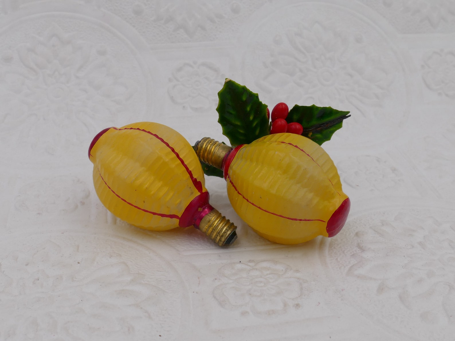 Vintage Midcentury Milk Glass Christmas Lamps Bulbs Christmas Etsy