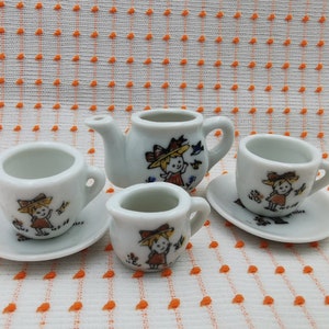 Vintage Ceramic Japan Made Miniature Teaset