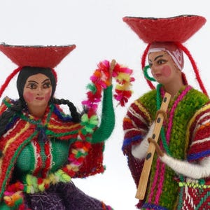 Pair of Vintage Peruvian Peru Folk Art Dolls