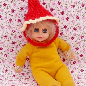 Vintage 1970&#39;s Yellow Red My Bean Baby Doll