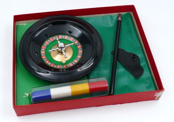 1950's Merit De Luxe Roulette Croupier Rake England Original Box