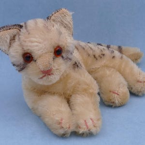 Vintage 1950&#39;s Mohair Steiff Fifi Tabby Cat Plush Toy German