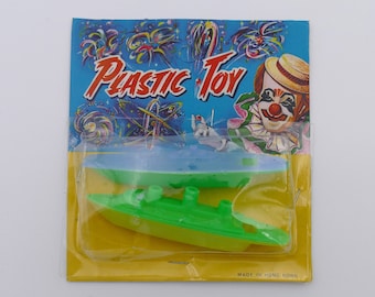 Oryginalne plastikowe gwizdki z lat 60. XX wieku, Hongkong