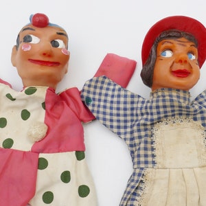 Mister Rogers Neighborhood Land Of Make Believe 1970&#39;s Toy Puppets Jester Clown Old Woman