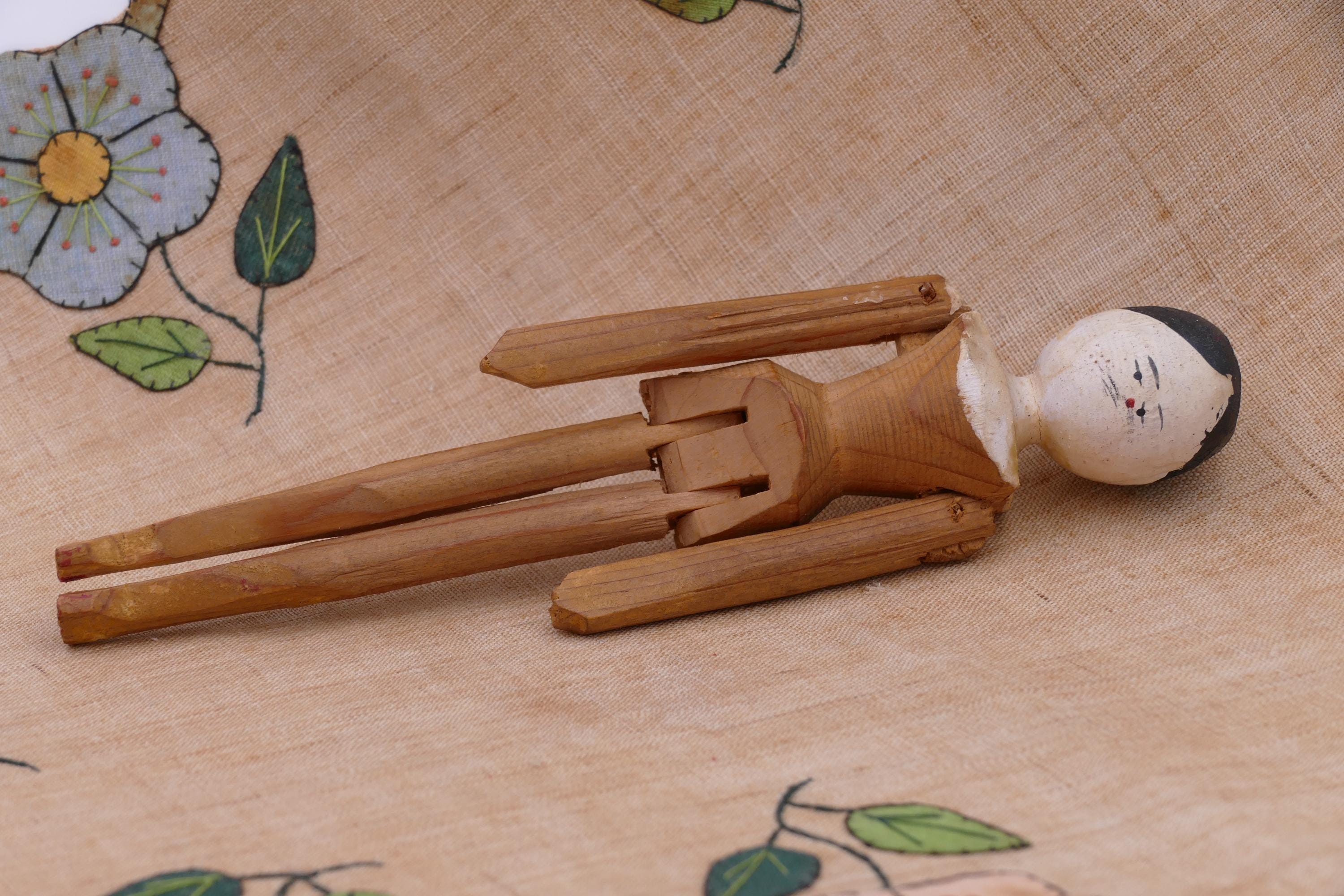 アンティーク　ミニペグドール　木製 Antique peg doll - Etsy 日本