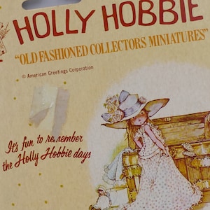 1970&#39;s Holly Hobbie Old Fashioned Collectors Miniatures Toy Original Packaging Hong Kong