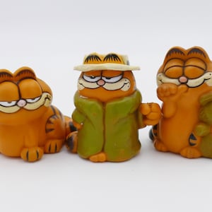 Trio of 1980&#39;s Garfield PVC Figurines Novelty Toys Collectibles United Feature Syndicate Inc Hong Kong