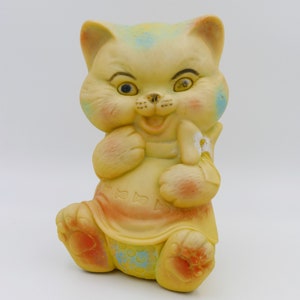 1960&#39;s Vintage Large Size Laughing Cat Rubber Squeaky Toy