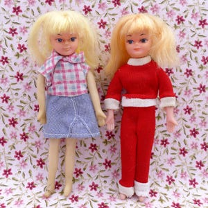 Vintage 1981 Small Posable Rubber Dollhouse Dolls IL
