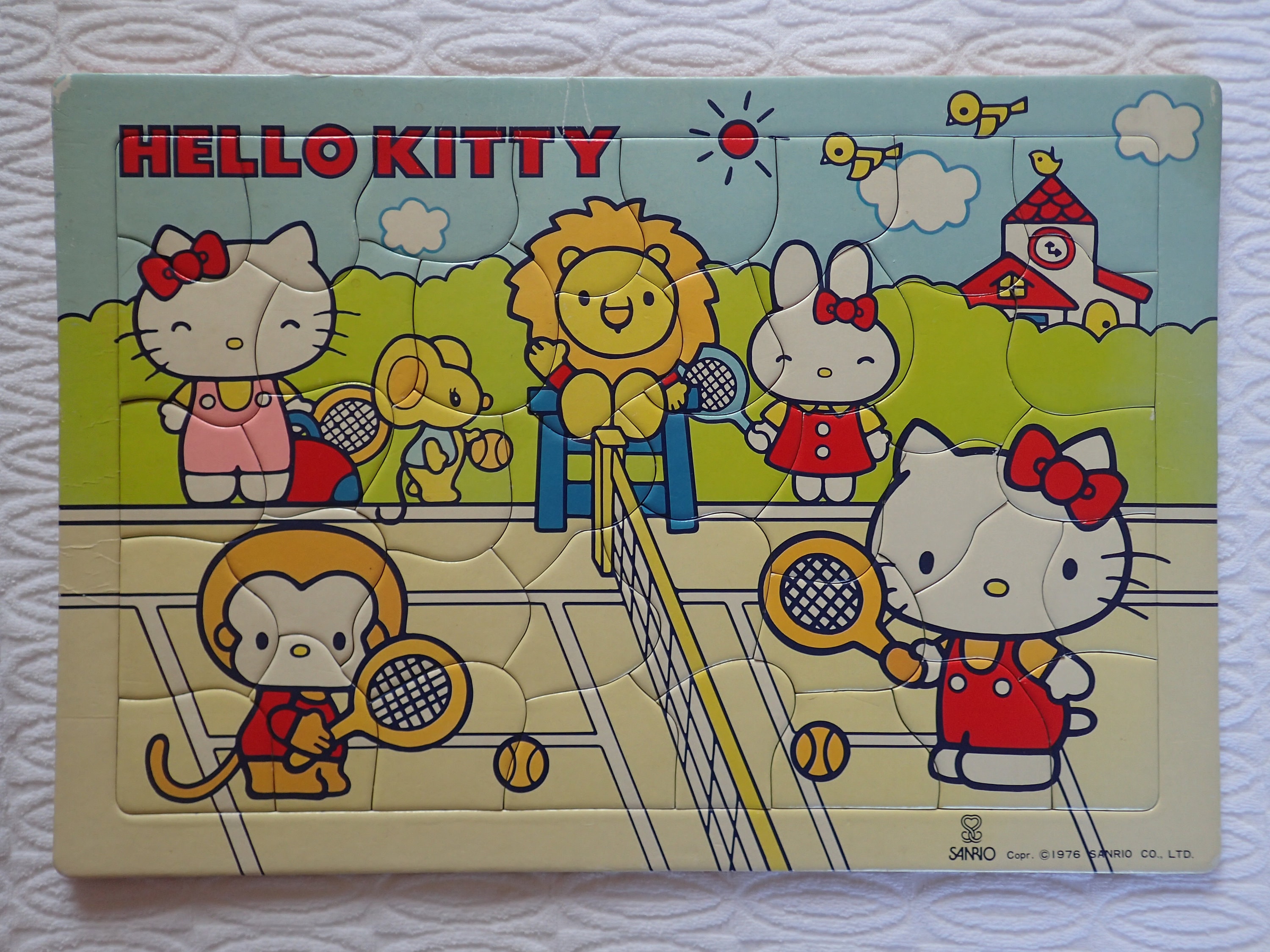 Boneca de Papel Hello Kitty para construir - Brinquedos de Papel