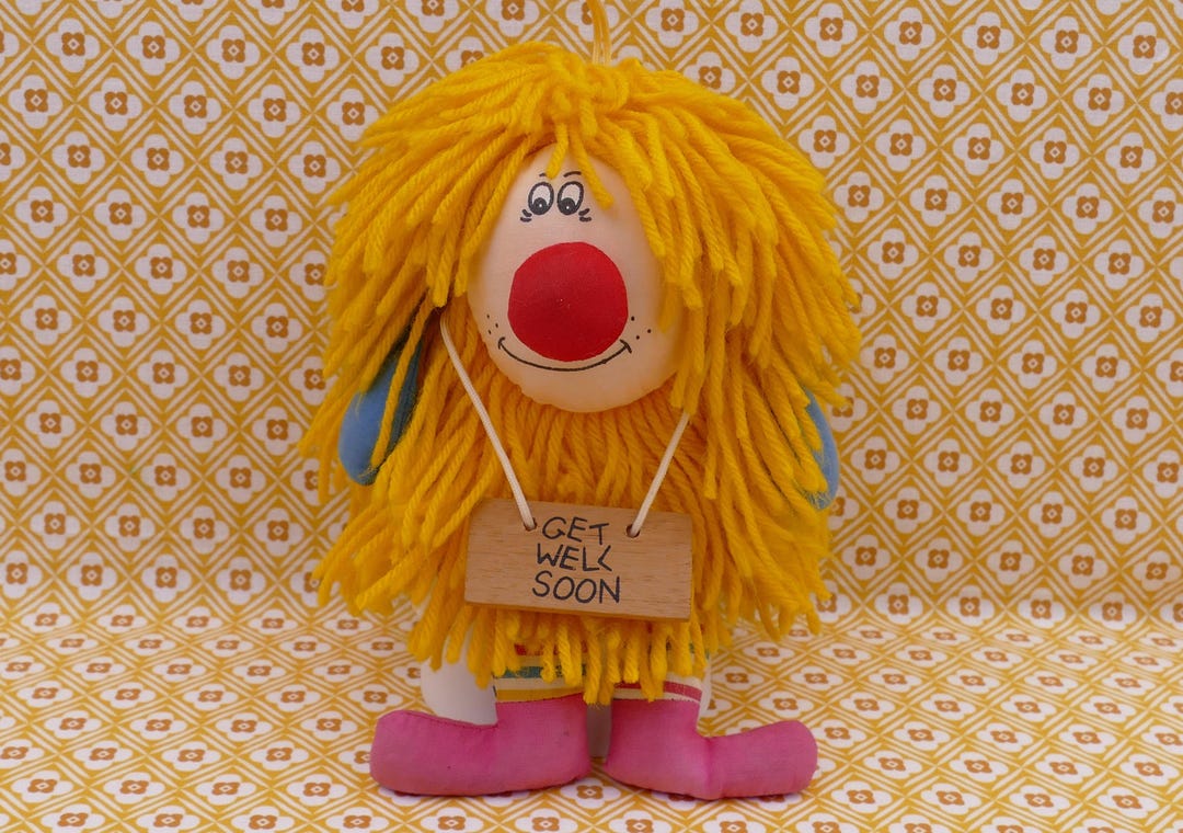 Mister Ruffles Vintage 1980's Mr. Ruffles 'GET WELL SOON' Novelty Toy Doll Plaintalk ...