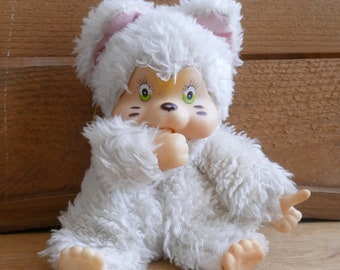 Vintage 1970's White Nyamy Kitten Family Thumb Sucking Soft Toy