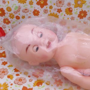 Bambola vintage anni &#39;50 OK Kader Baby Doll B3510 1/2 confezione originale mai aperta Hong Kong RARO