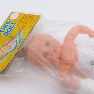 Vintage 1960&#39;s Wetting Doll Original Packaging Hong Kong