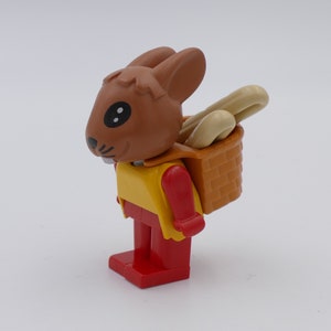 1982 LEGO 3708 Rufus Rabbit